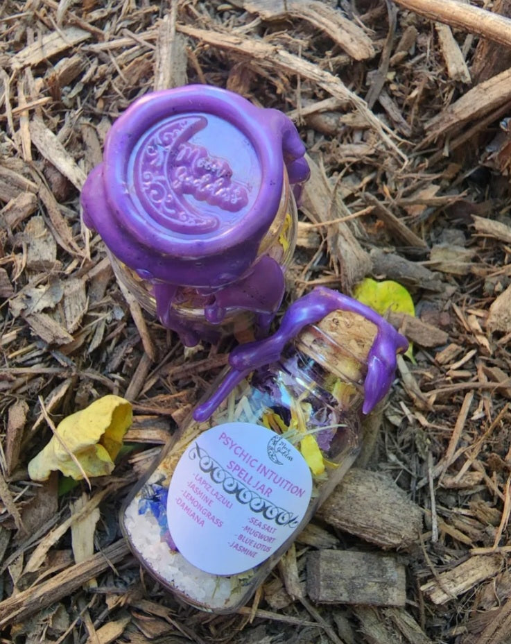 Psychic Intuition Spell Jar