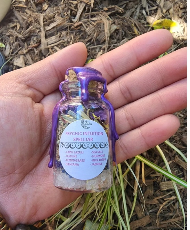 Psychic Intuition Spell Jar